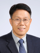 창평고등학교장 김영수